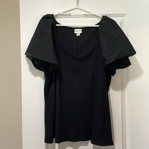 Ava & Viv v-neck/flutter sleeve top (NWOT)